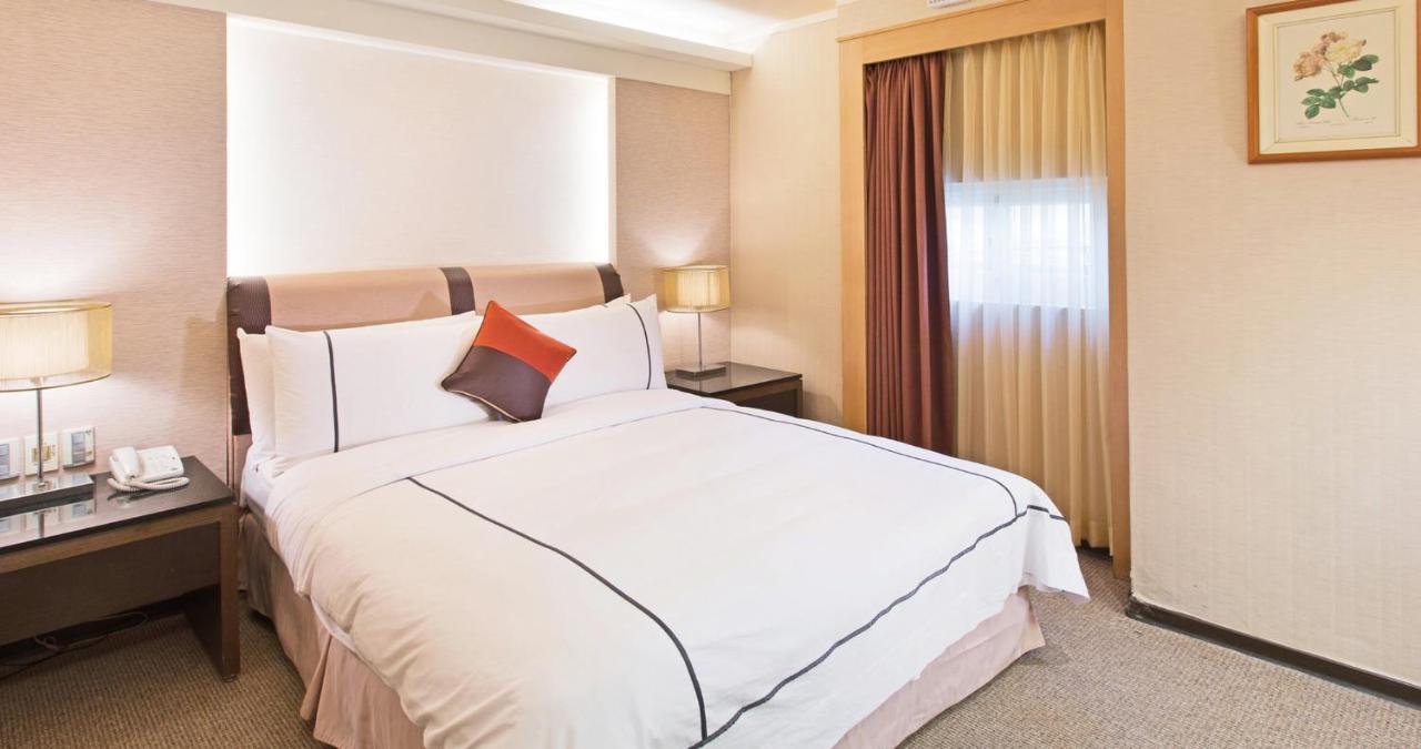 K Hotel Кийлунг Екстериор снимка